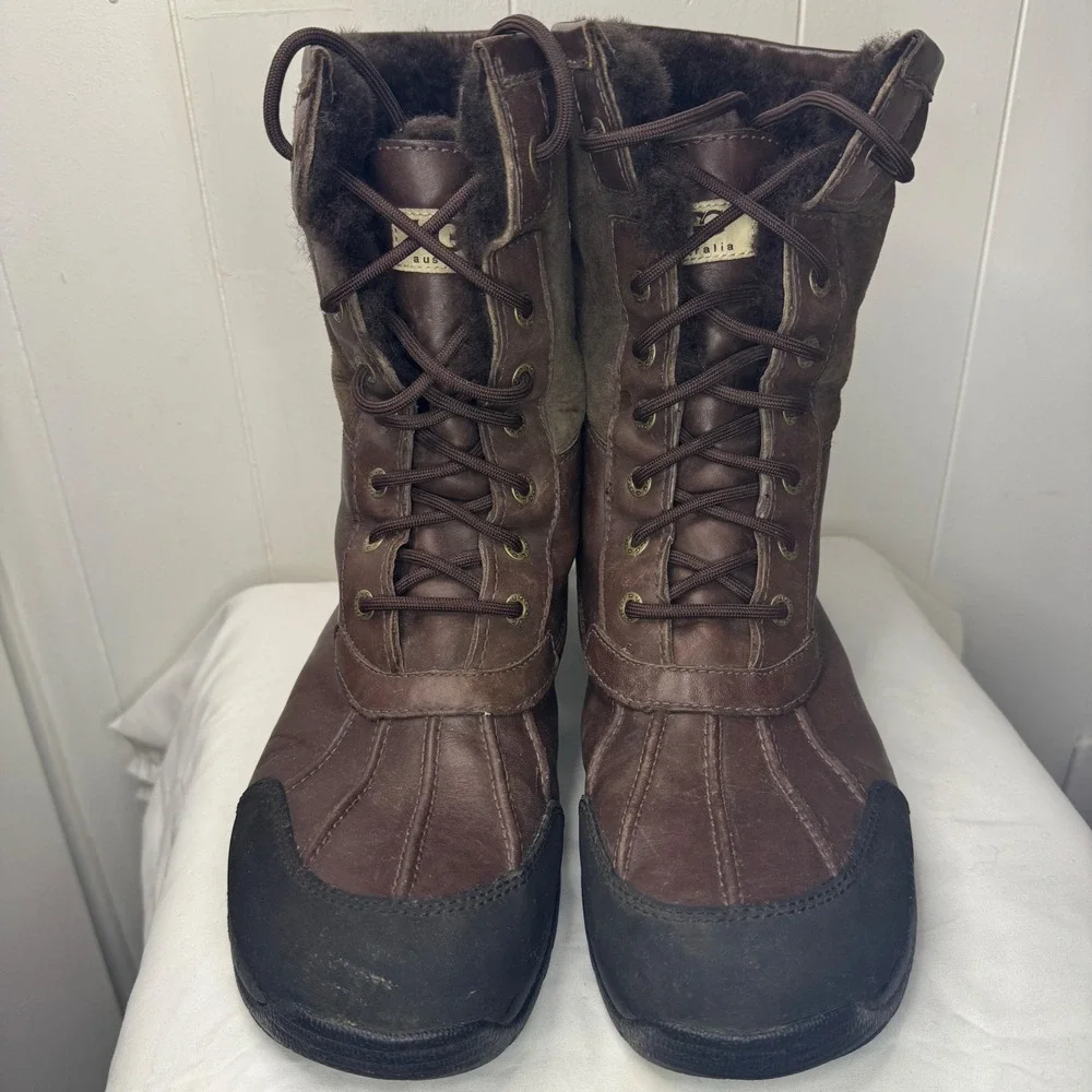 UGG‎ Butte Gray/Black 5521 Cold Weather Waterproof Boots Men's Size 10.5